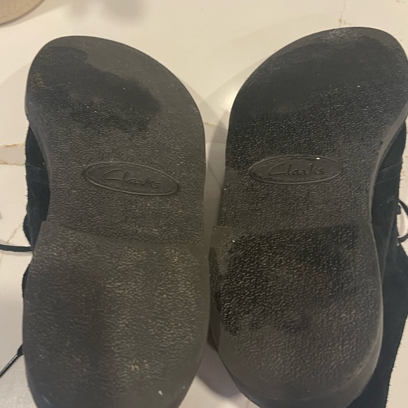 Men’s Clark’s Collection black suede boot - Picture 8 of 8